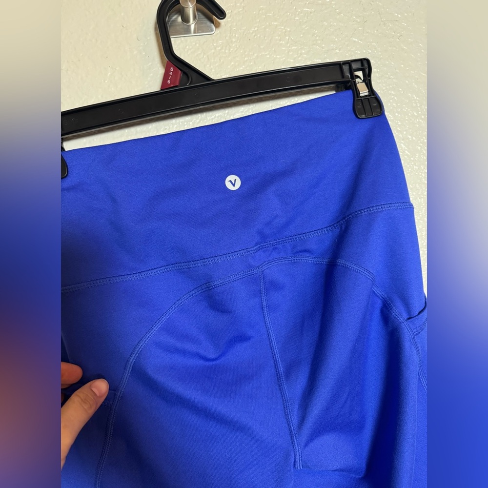 Bundle of Small Workout Leggings - Picture 4 of 14
